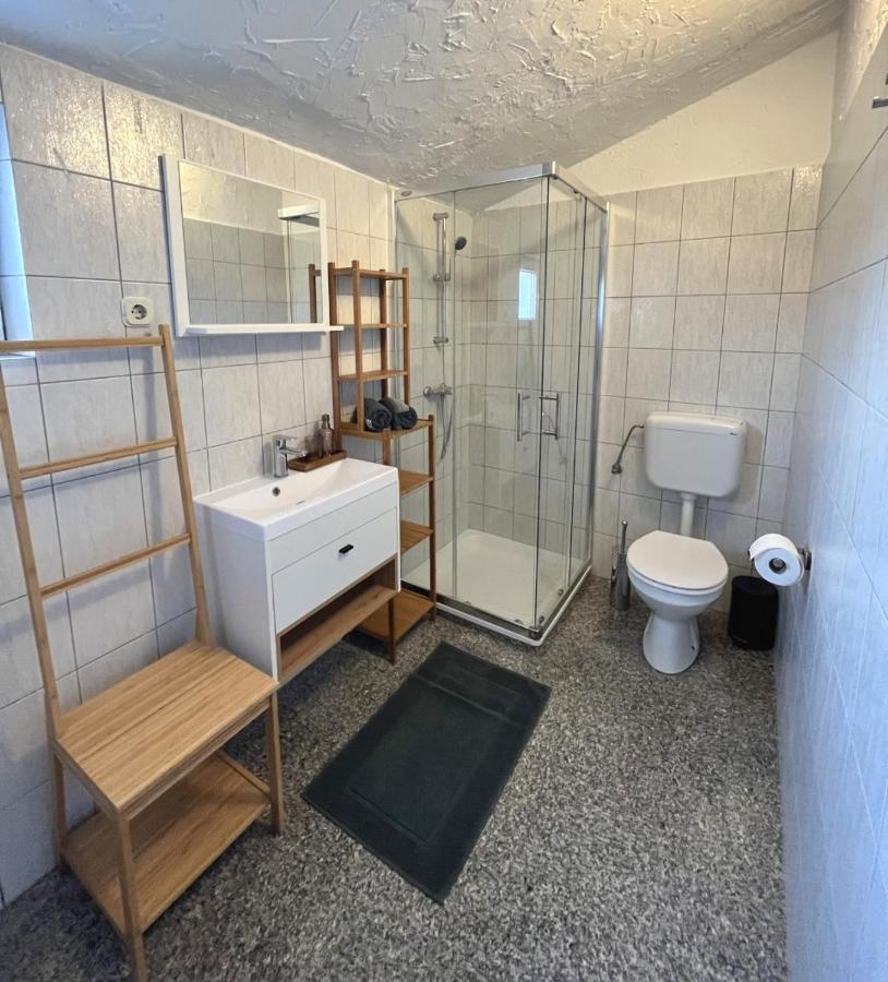 Apartment Lorun 47 Tar-Vabriga Екстериор снимка